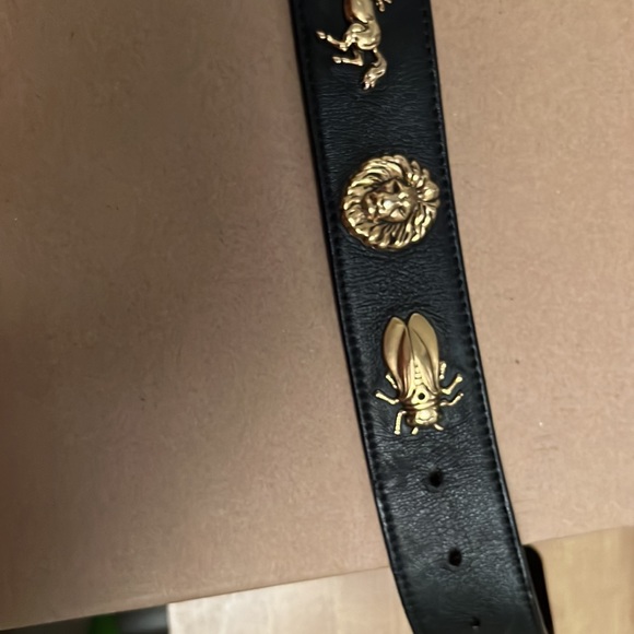 Gucci GG Animal Stud Black Leather Belt- size 120cm - Picture 15 of 15